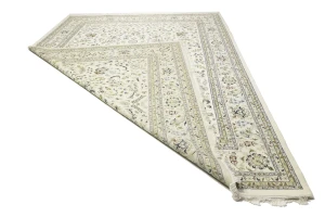 Cream Floral 11'5x14'9 Indo-Nain Oriental Rug