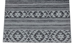 Multicolored Geometric 2X3 Hand-Tufted Modern Rug