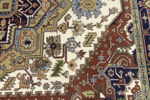 Cream Floral 8X10 Heriz Serapi Oriental Rug