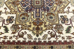 Cream Geometric 9X10 Heriz Serapi Oriental Rug