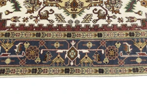 Cream Geometric 9X10 Heriz Serapi Oriental Rug