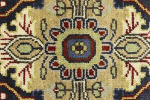 Cream Geometric 6X9 Heriz Serapi Oriental Rug