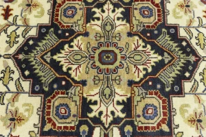 Cream Geometric 6X9 Heriz Serapi Oriental Rug