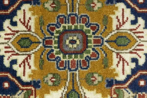 Cream Geometric 6X9 Heriz Serapi Oriental Rug