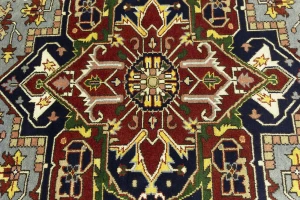 Light Gray Floral 9X12 Heriz Serapi Oriental Rug