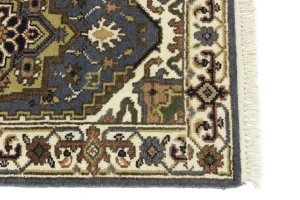 Gray Floral 3X6 Traditional Heriz Serapi Oriental Rug