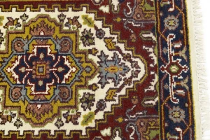 Cream Floral 3X8 Heriz Serapi Oriental Runner Oriental Rug