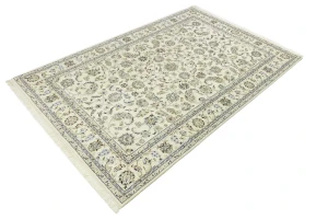Cream Floral 6'5X9'9 Indo-Nain Oriental Rug