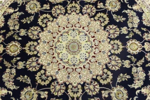 Dark Navy Floral 7X7 Indo-Nain Oriental Round Rug