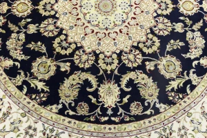 Dark Navy Floral 7X7 Indo-Nain Oriental Round Rug