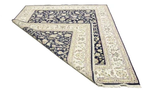 Dark Navy Floral 8X10 Indo-Nain Oriental Rug