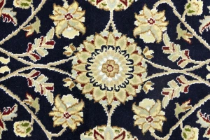Dark Navy Floral 8X10 Indo-Nain Oriental Rug