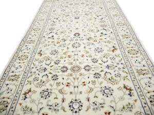 Cream Floral 2'9X20'6 Indo-Nain Oriental Runner Rug
