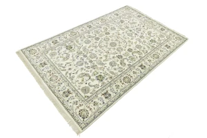 Cream Floral 6X9 Indo-Nain Oriental Rug