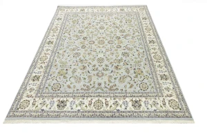 Light Blue-gray Floral 8X10 Indo-Nain Oriental Rug