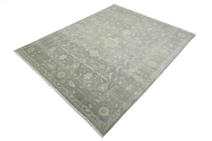 Muted Gray Floral 8X10 Transitional Oriental Rug
