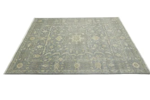Muted Gray Floral 8X10 Transitional Oriental Rug