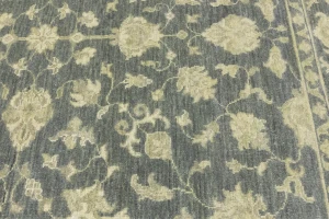 Muted Dark Slate Floral 8X10 Transitional Oriental Rug