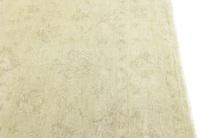 Muted Beige Floral 9X12 Transitional Oriental Rug