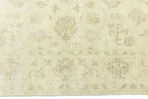 Muted Beige Floral 5X8 Transitional Oriental Rug