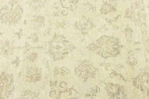 Muted Beige Floral 5X8 Transitional Oriental Rug