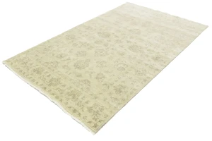 Muted Beige Floral 5X8 Transitional Oriental Rug