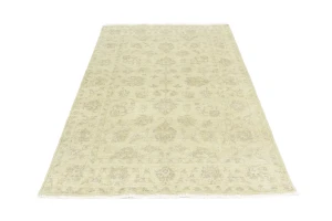 Muted Beige Floral 5X8 Transitional Oriental Rug