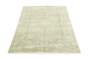 Muted Green Floral 4X6 Transitional Oriental Rug