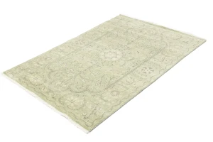 Muted Green Floral 4X6 Transitional Oriental Rug