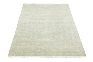 Muted Green Floral 4X6 Transitional Oriental Rug