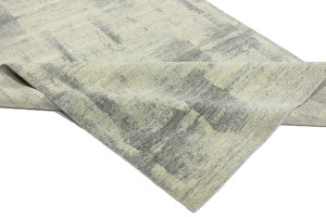 Multicolored Transitional 6X9 Distressed Modern Oriental Rug