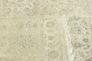 Beige Transitional 8X10 Distressed Indo-Nain Oriental Rug
