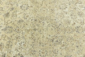 Beige Transitional 8X10 Distressed Indo-Nain Oriental Rug