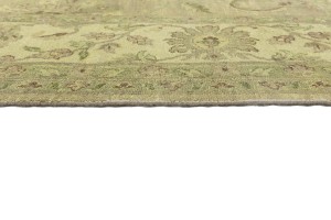 Muted Khaki Floral Transitional 8X10 Indo-Nain Oriental Rug