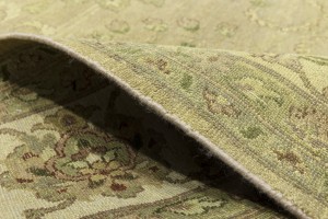 Muted Khaki Floral Transitional 8X10 Indo-Nain Oriental Rug