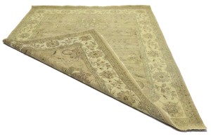 Muted Khaki Floral Transitional 8X10 Indo-Nain Oriental Rug