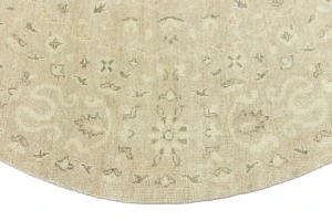 Muted Pinkish Beige Floral 8X8 Transitional Oriental Round Rug