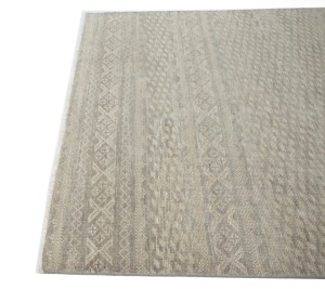 Muted Beige Geometric 5X8 Tribal Oriental Rug