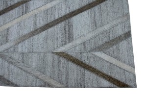 Silver 2X3 Modern Leather Rug