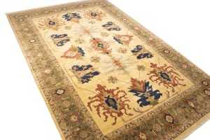 Vintage Beige Floral 13X19 Heriz Sultanabad Persian Rug