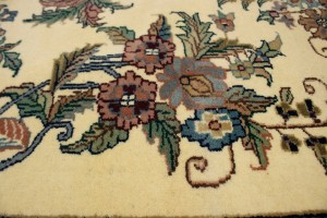 Cream Classic Floral 8X10 Oriental Rug