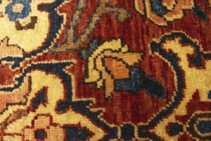 Vintage Red Floral 5X7 Bakhtiari Persian Rug