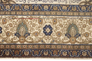 Semi Antique Cream Traditional 4'6X6'4 Tabriz Persian Rug