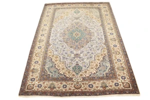 Semi Antique Cream Traditional 4'6X6'4 Tabriz Persian Rug
