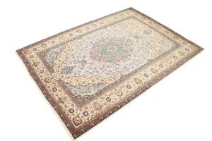 Semi Antique Cream Traditional 4'6X6'4 Tabriz Persian Rug