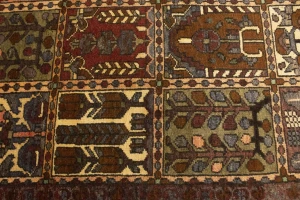 Vintage Brown Floral 7X10 Bakhtiari Persian Rug