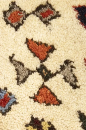 Vintage Cream Geometric 5X7 Karajeh Persian Rug