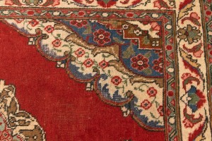 Semi Antique Floral Red 4'9X6'5 Tabriz Persian Rug