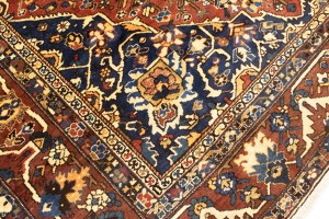 Vintage Rusty Red Floral 10'6X13 Bakhtiari Persian Rug