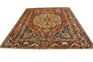 Vintage Rusty Red Floral 10'6X13 Bakhtiari Persian Rug